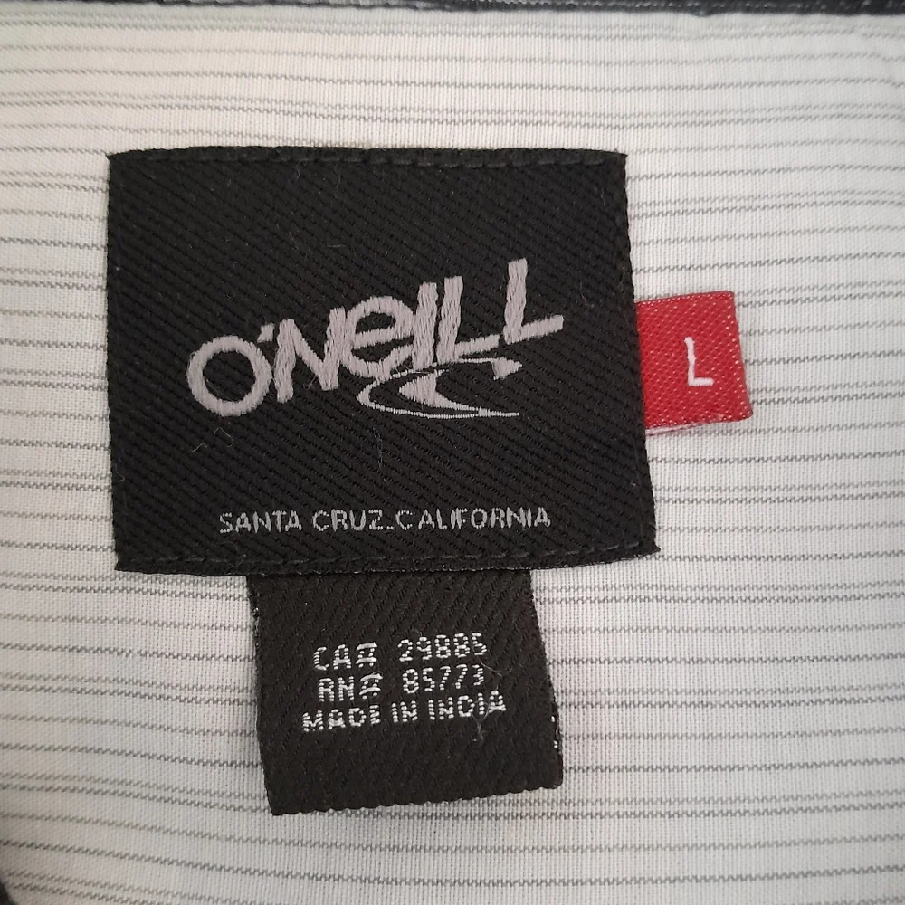 O'Neill Black Casual Button Down Shirt with Pinstripes - Picture 3 of 3